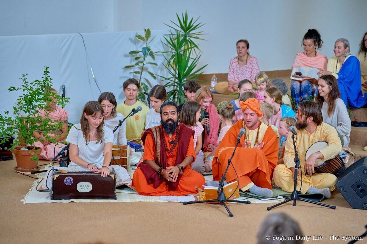 6.3. devpuriji mahasamadhi wm