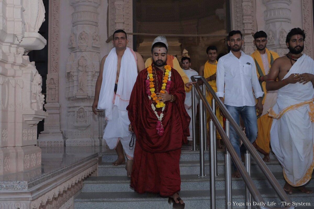 6.9. mm s avatar puriji and pandits dwadasjyotir lingam wm