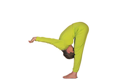 2 – 12 Dvikonasana Le double triangle