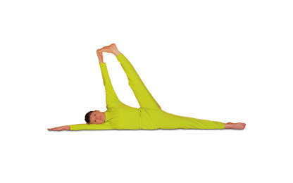 2 – 15 Hasta Padangushthasana Étirement avec le pied dans la main