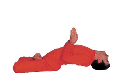 8 – 11 Padma Matsyasana Hal lótuszban